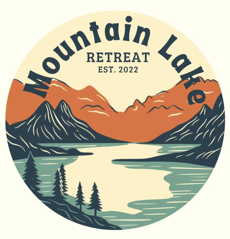 Mountain Lake Retreat - Hot Tub, Lake, Fire Pit, Wineries, Restaurant 哈珀斯费里 外观 照片